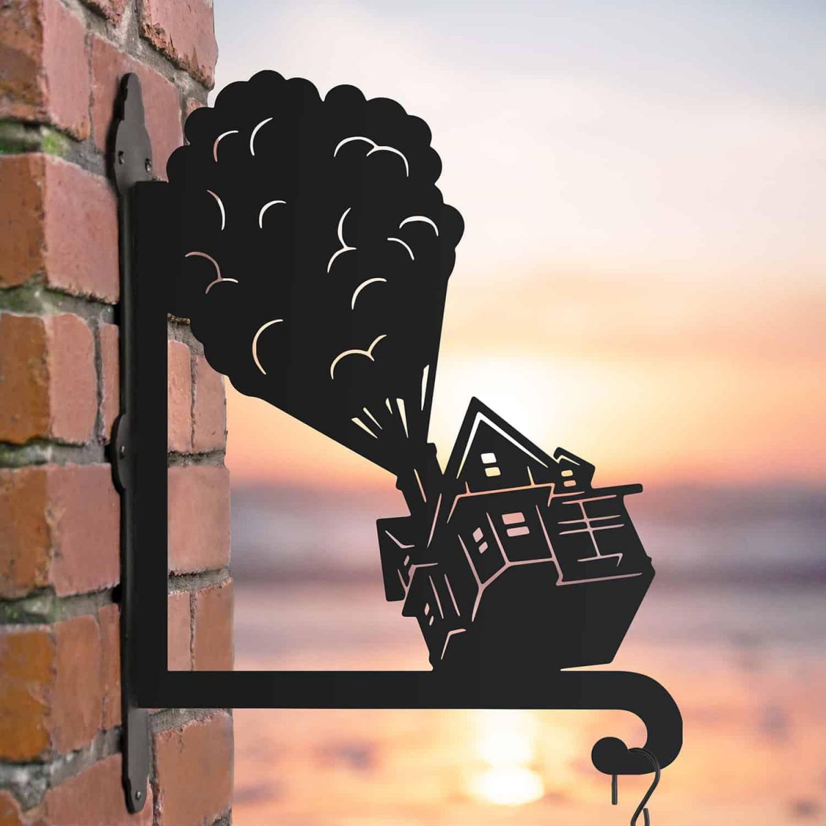 Steel Hanging Basket Bracket with Flying House with Balloons Motif Steel Hanging Basket Bracket with Flying House with Balloons Motif