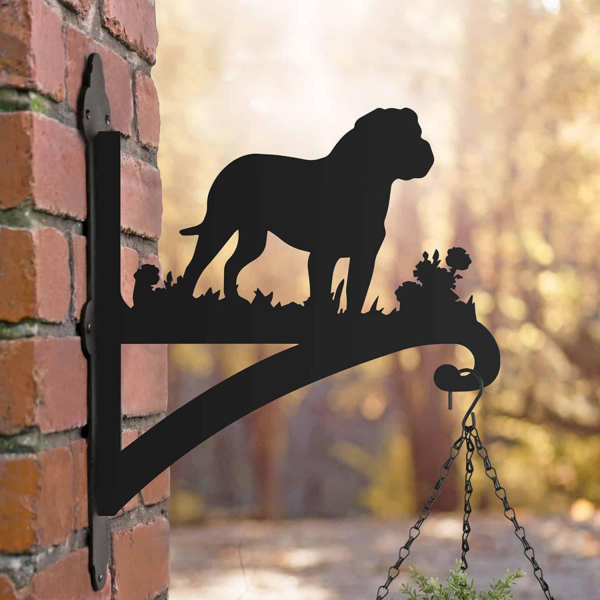 Steel Hanging Basket Bracket with Rottweiler Dog Design