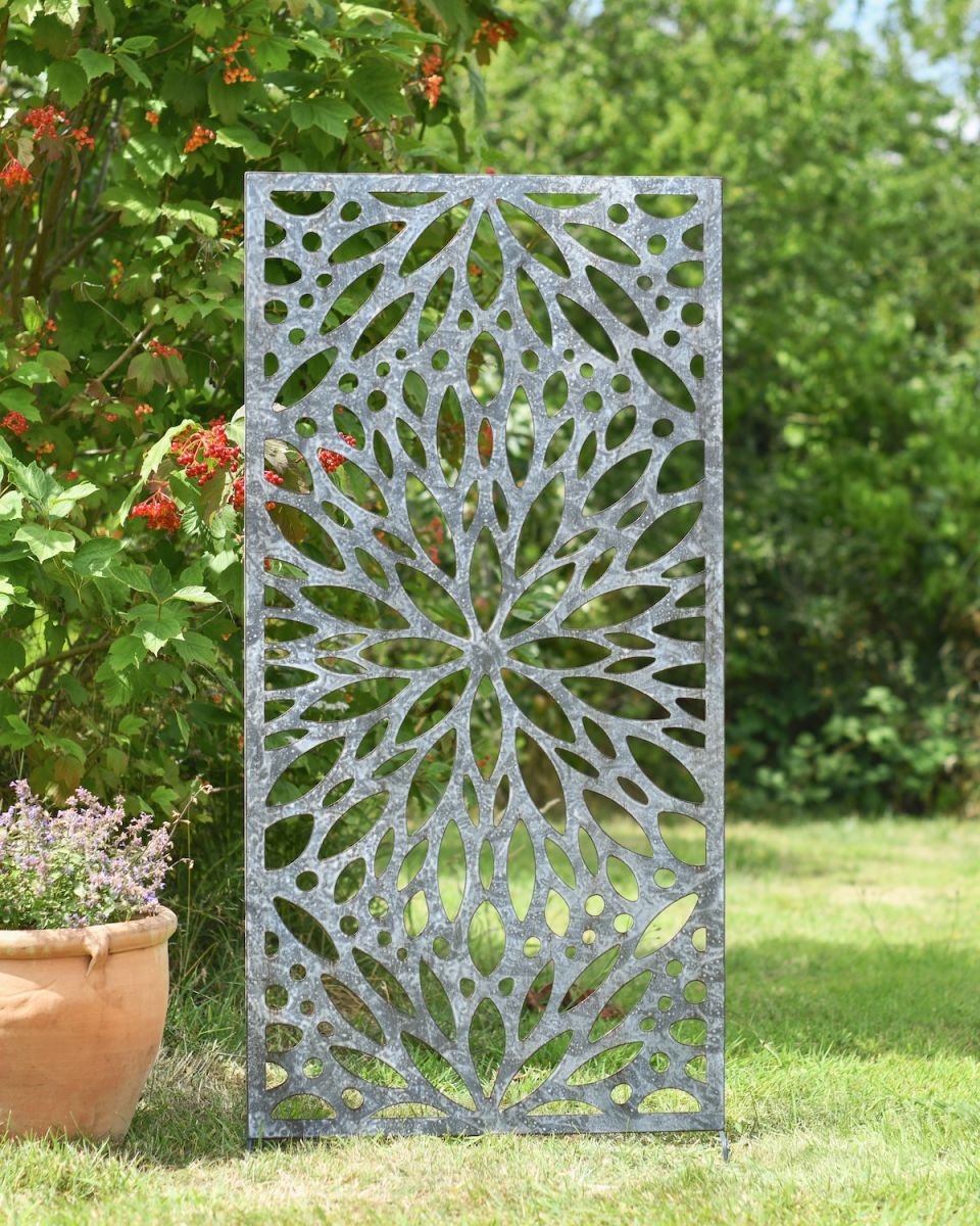 Steel Water Lilies Decorative Garden Screen