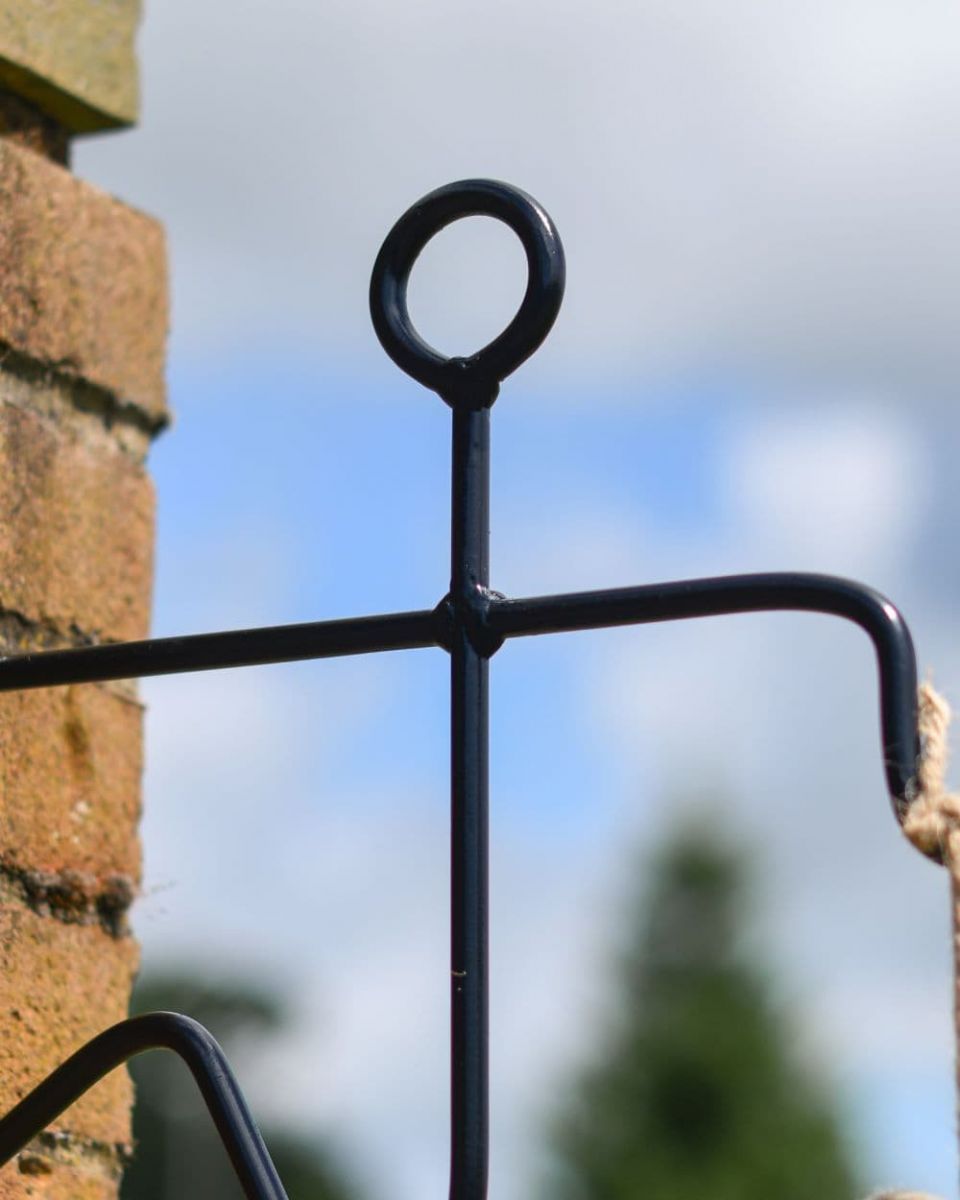 Close up of Stickman Hanging Basket Bracket head Close up of Stickman Hanging Basket Bracket head
