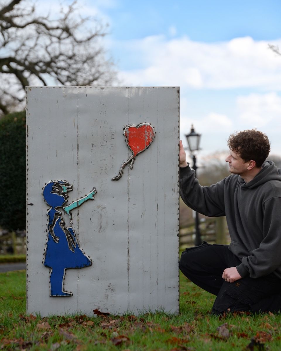 Street Art Letting Go of Balloon Oil Drum Scrap Metal Wall Art in Grey