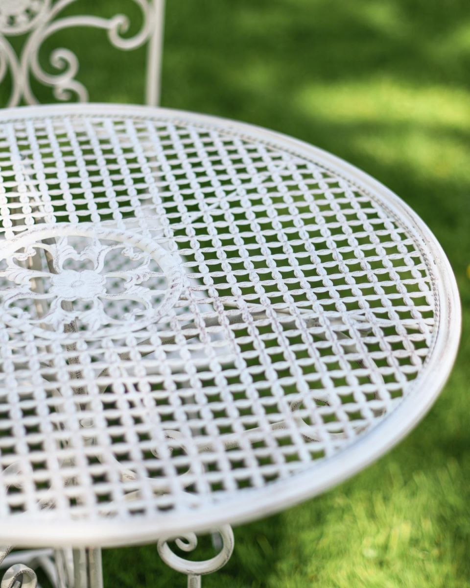 Close-Up of Circular Table for Stunning Sunrise Outdoor Two Seater Bistro Set with Spiral Detailing