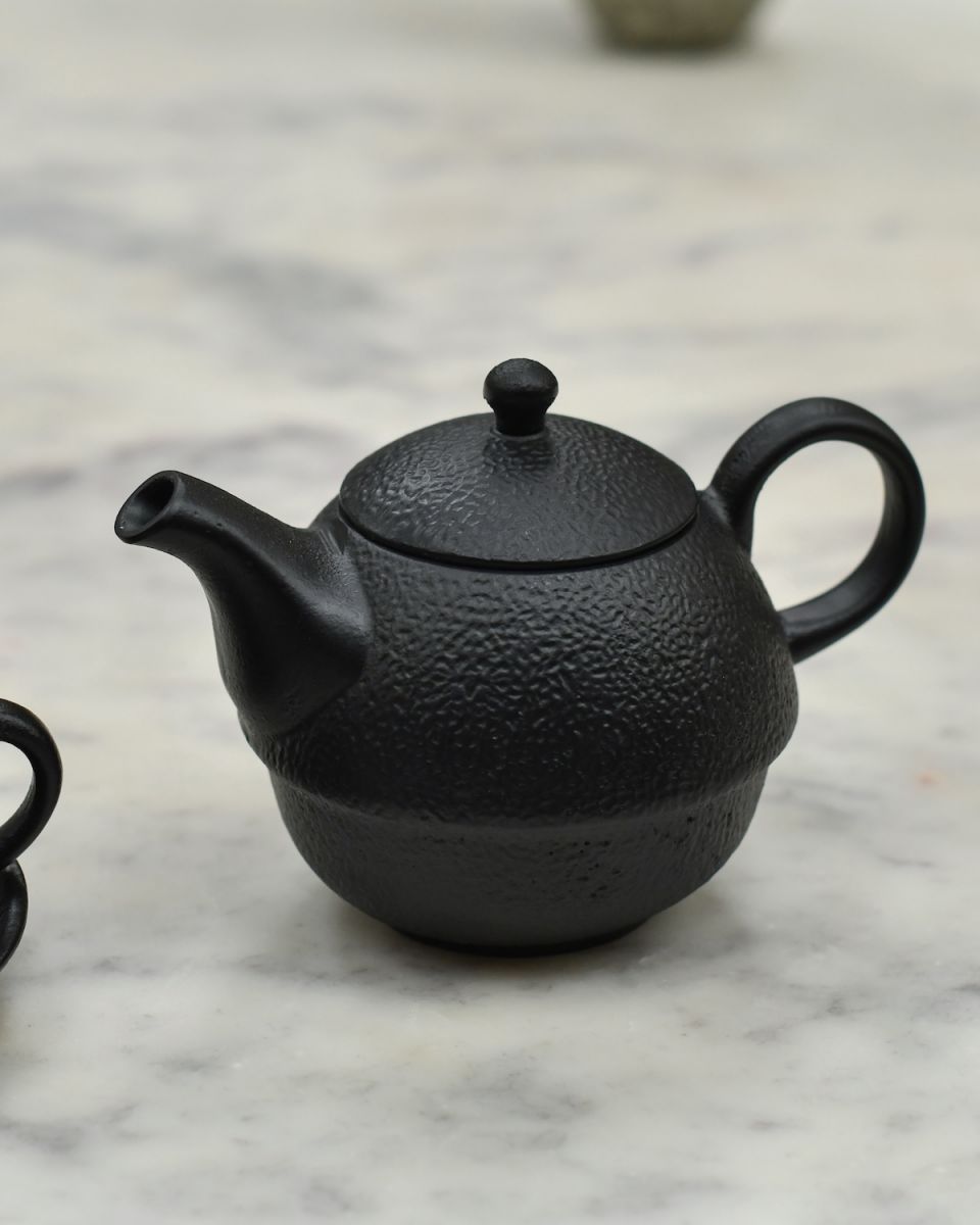 Teapot detail on japanese tea set Teapot detail on japanese tea set