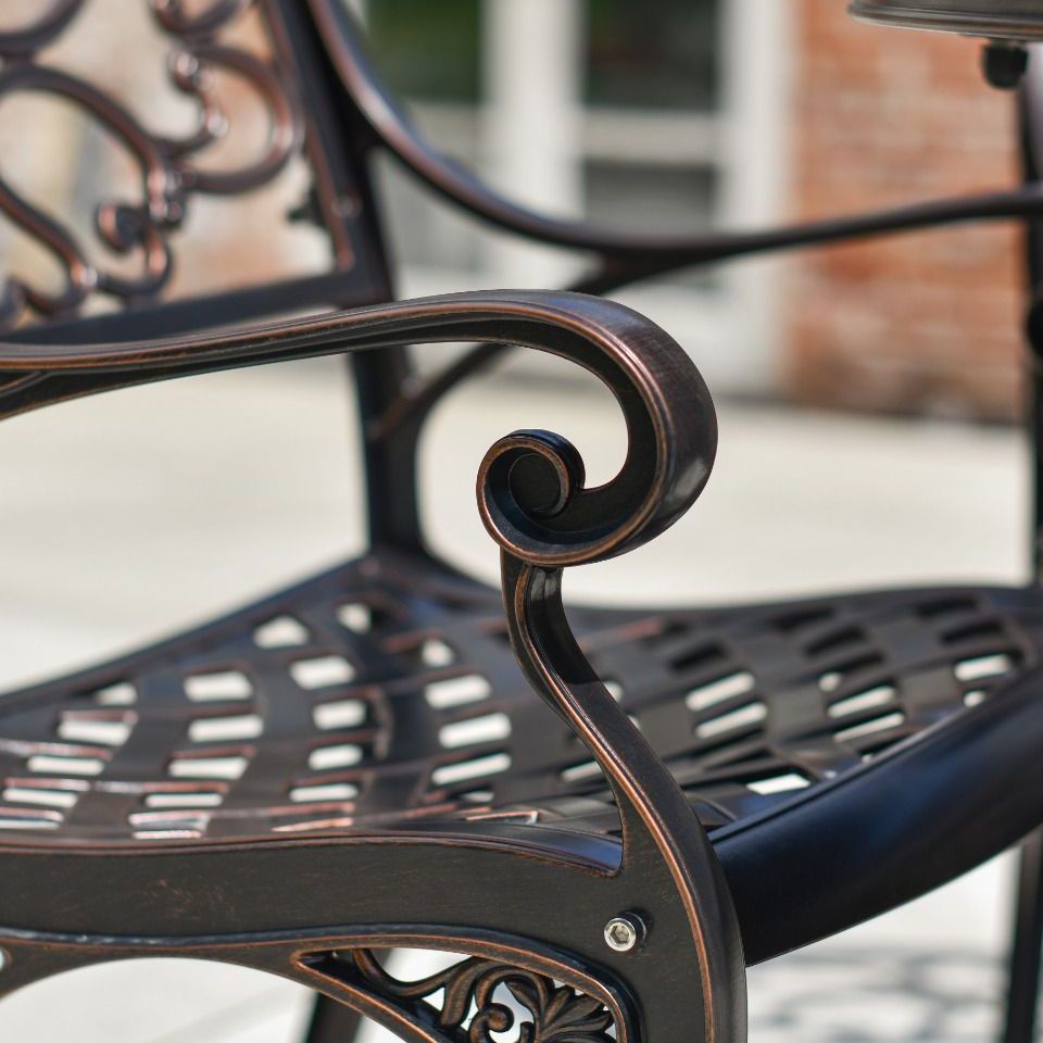 Traditional Scrolled Arm Rests on the Chairs