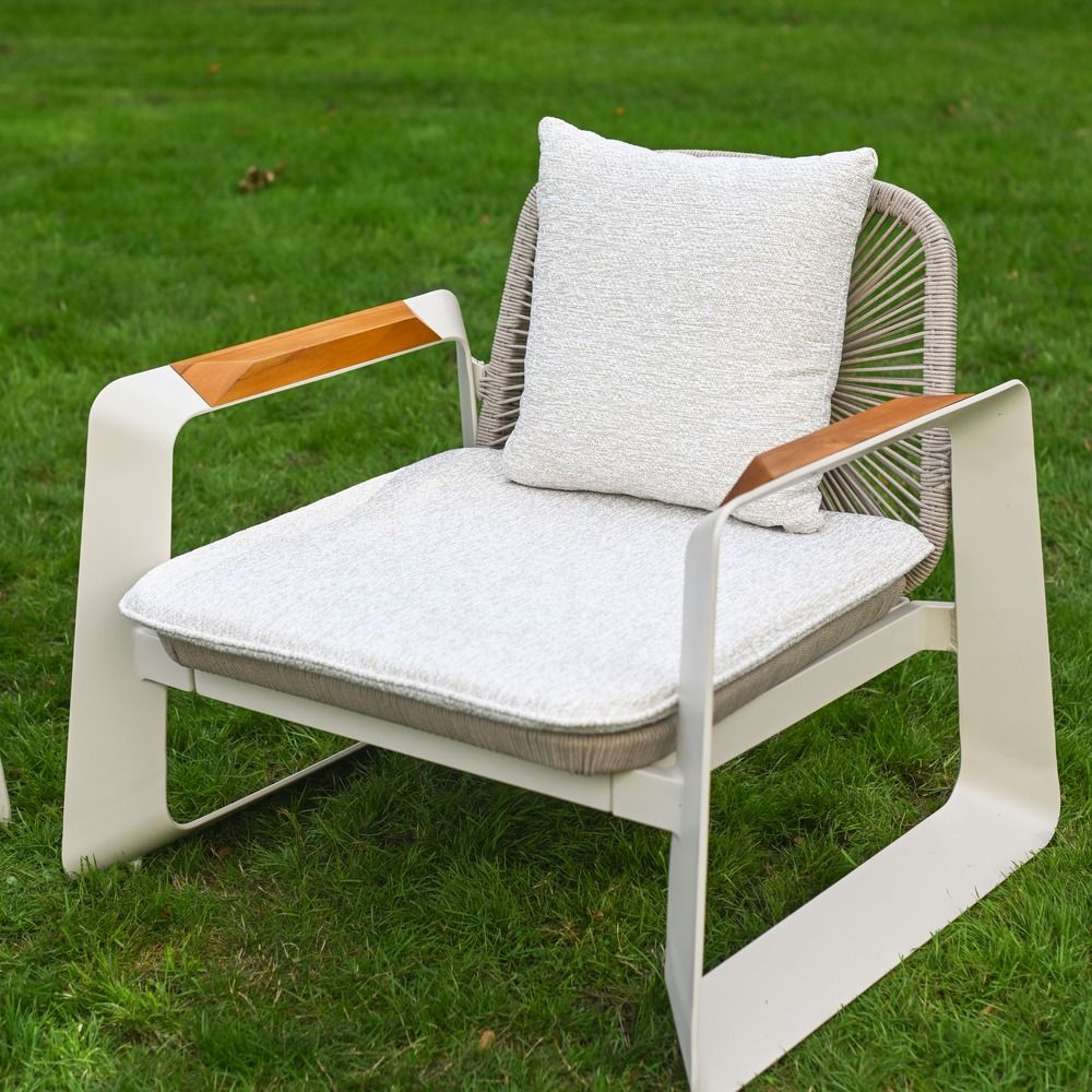 The Arcus Woven Rope Lounge Suite Showing a Close up of the Woven Chair