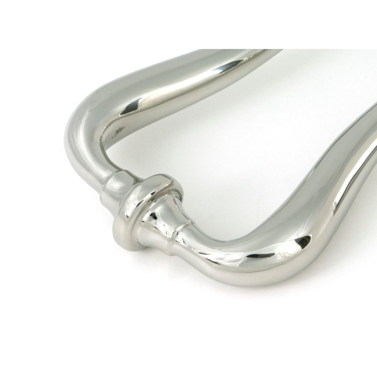 The Art Deco Geometric Loop Door Knocker in Polished Stainless Steel Showing a Close up of the Knocker Handle