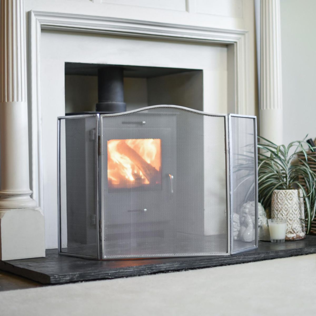 "The Clara" Silver Fire Guard In Situ