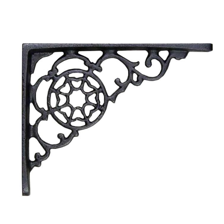 Gothic Iron Shelf Bracket 13 x 15cm