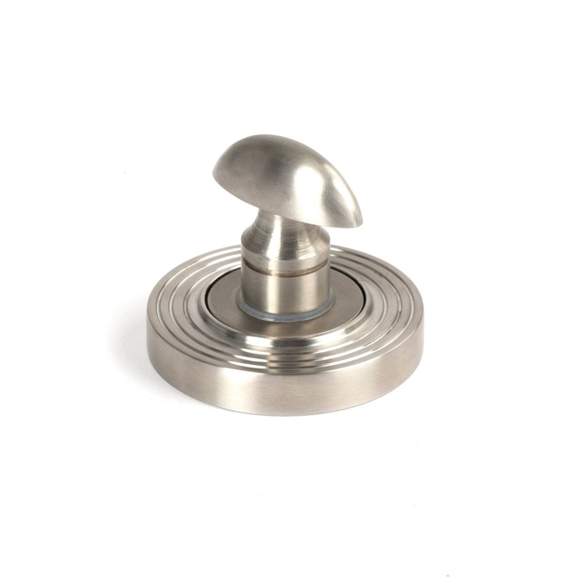 The Concealed Beehive Bathroom Turn & Release Set in Satin Stainless Steel Showing a Close up of the Thumb Turn