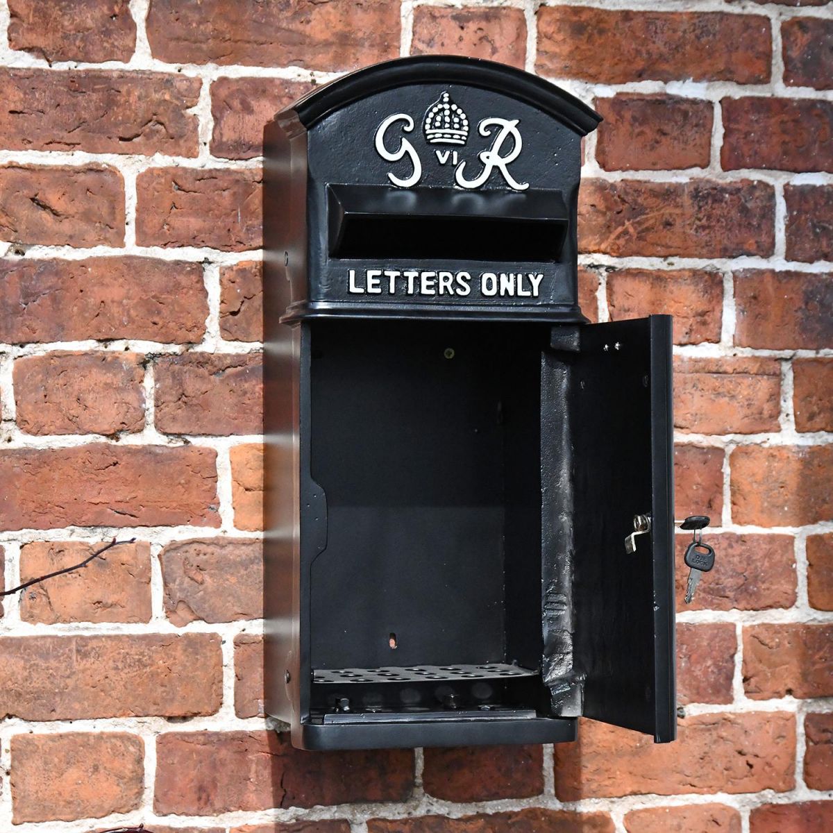 Front Opening Door on the The King George Post Box Slim In Black