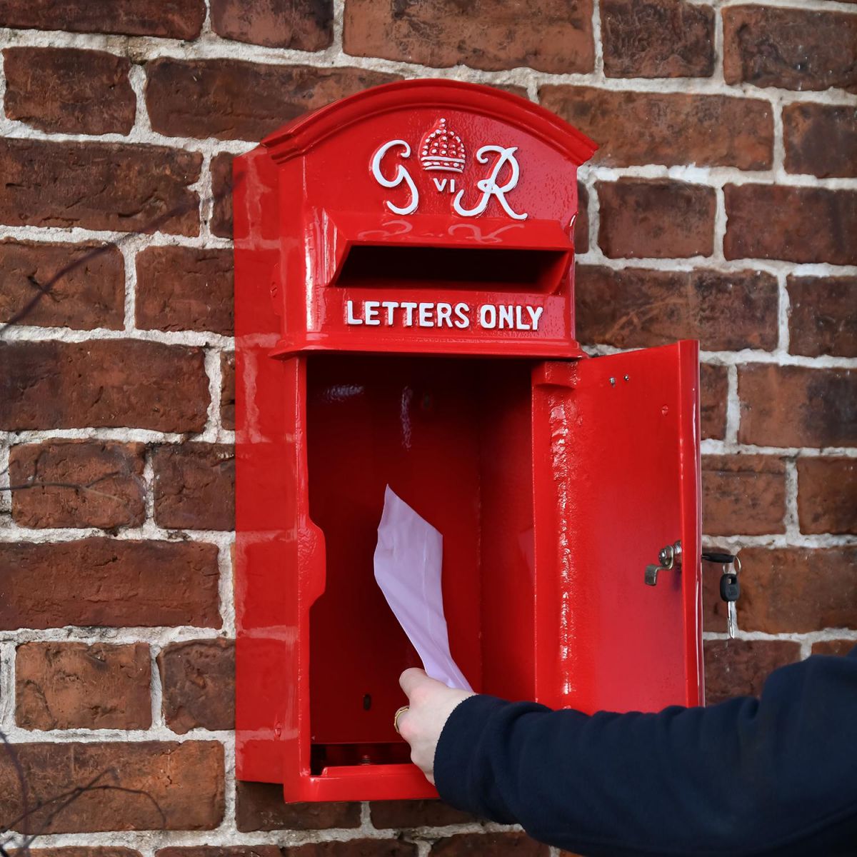 Front Opening Door on the The King George Post Box Slim In Red