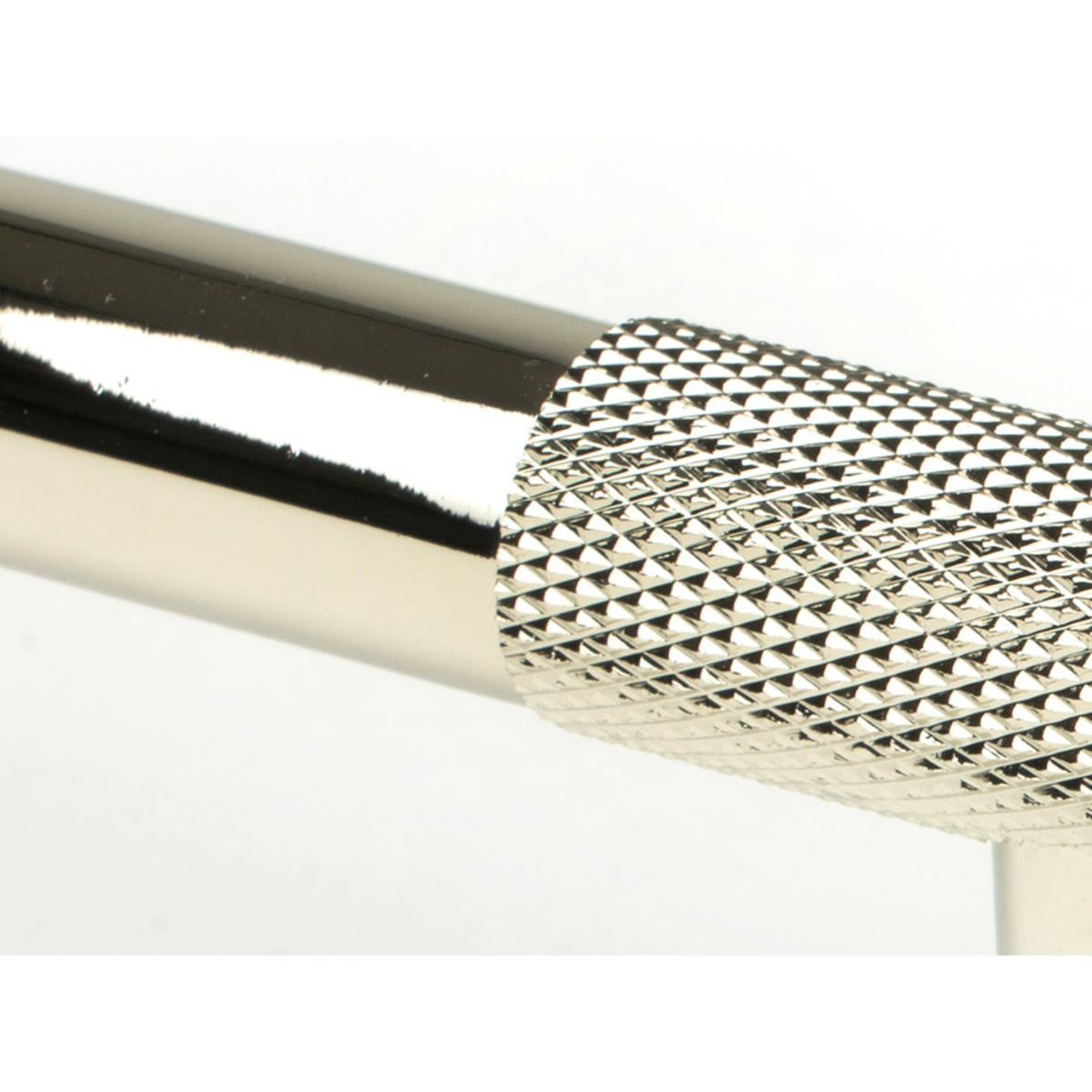The Medium Half Knurled Cabinet Pull Handle in Polished Nickel Looking Close up of the Smooth Grip on the Central Bar