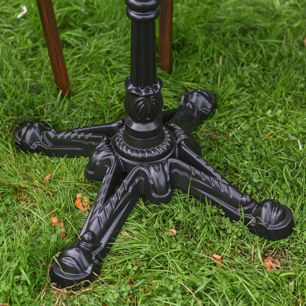 The Monaco Parisian Bistro Set in Black and White Showing a Close up View of the Claw Table Base