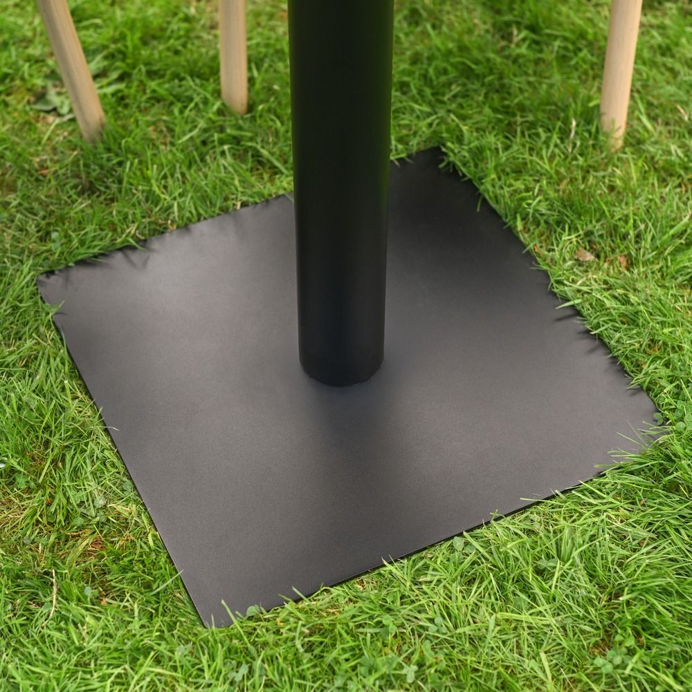 The Parisienne Bistro 2 Seater Outdoor Dining Set in Black and White Showing a Close up of the Base of the Table