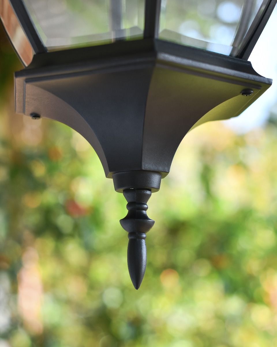 Traditional Design Created From Aluminium