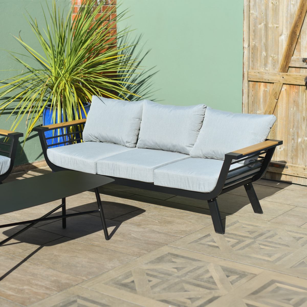 "Linea Nera" Black Garden Lounge Furniture Set
