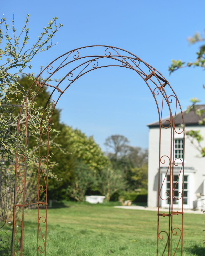 Othona Rustic Garden Rose Arch Design