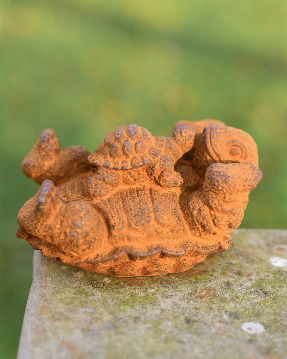 Rustic Cast Iron Tortoise With Baby