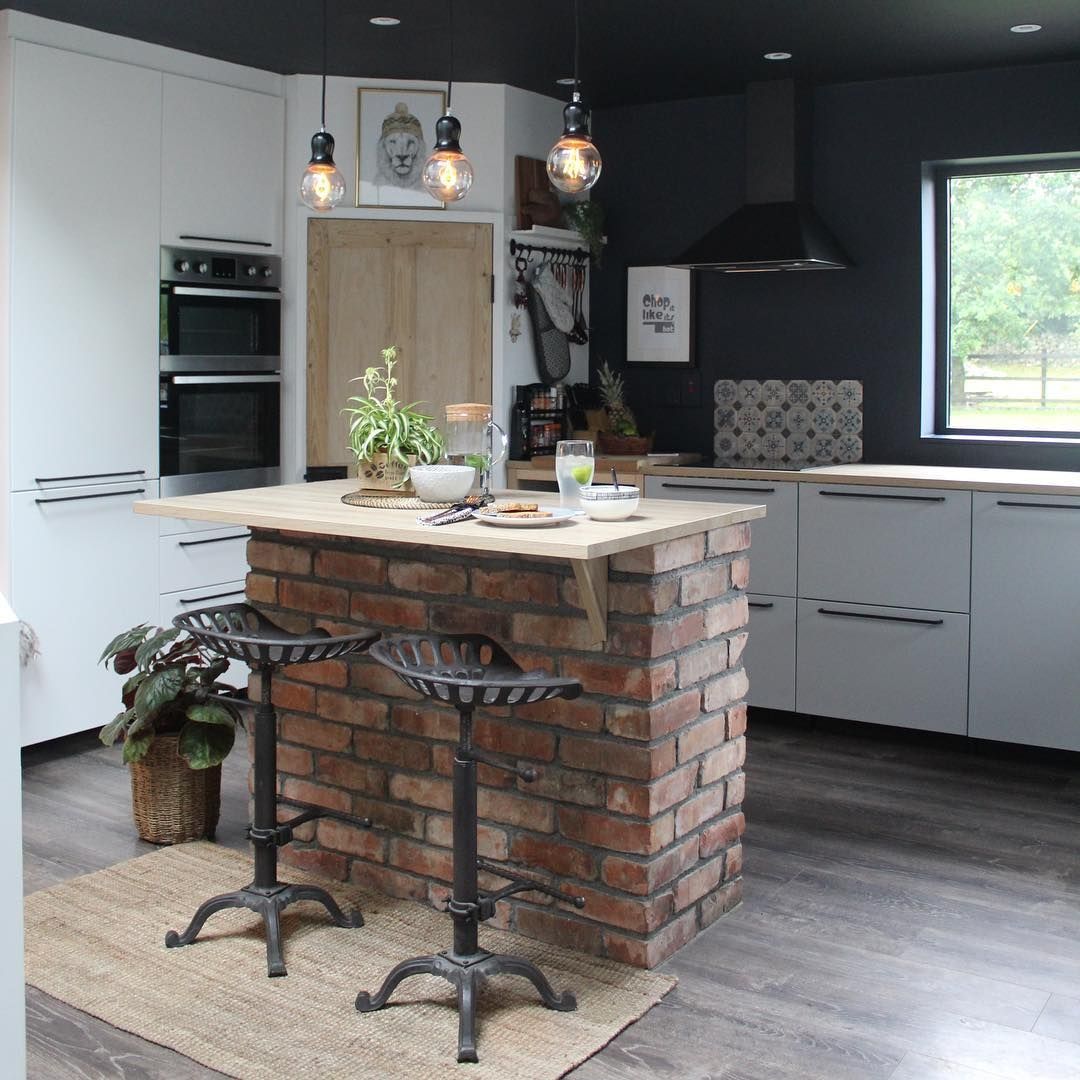 Iron Tractor Seat In Situ at the Breakfast Bar