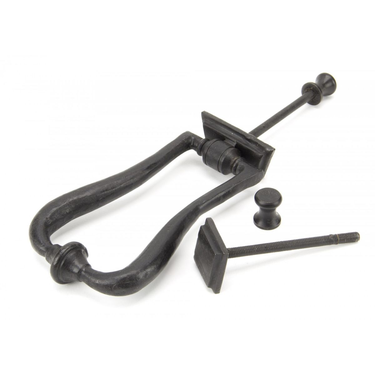 Traditional Art Deco Door Knock Finish In Beeswax