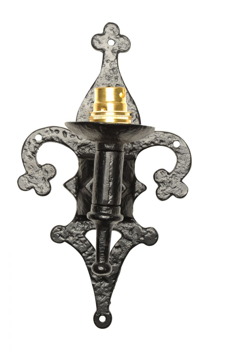 "Heawood" Traditional Black Iron Single Gothic Style Wall Light