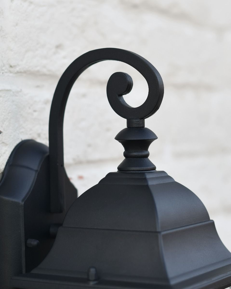 Traditional Cast Aluminium "Bisham" Wall Mounted Lantern Scrollwork