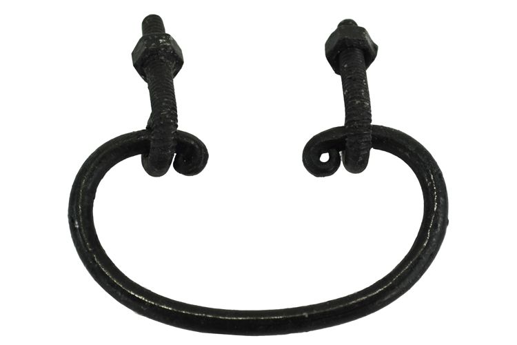 Traditional door fitting swing pull