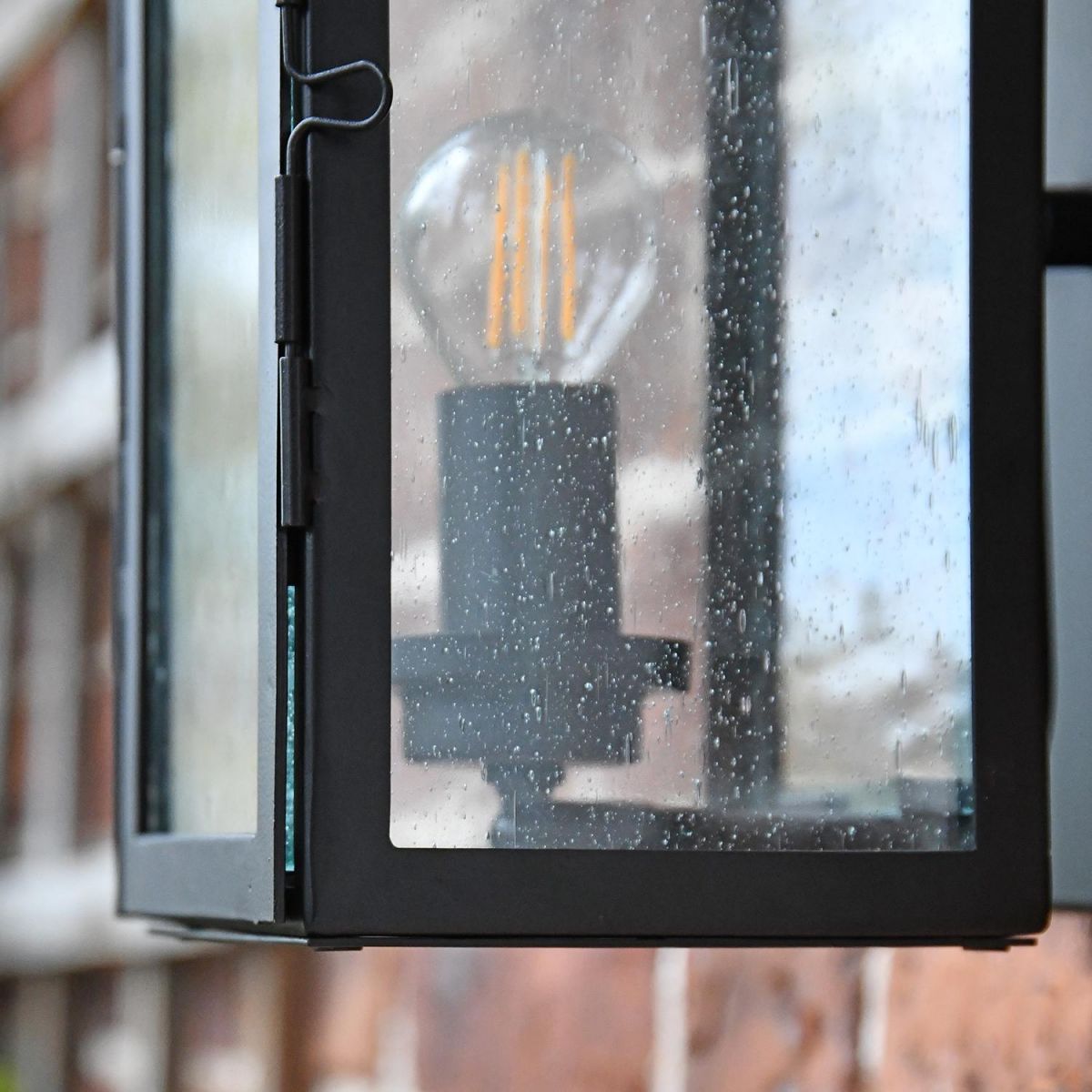 Close-up of the Seeded Glass on the Lantern 