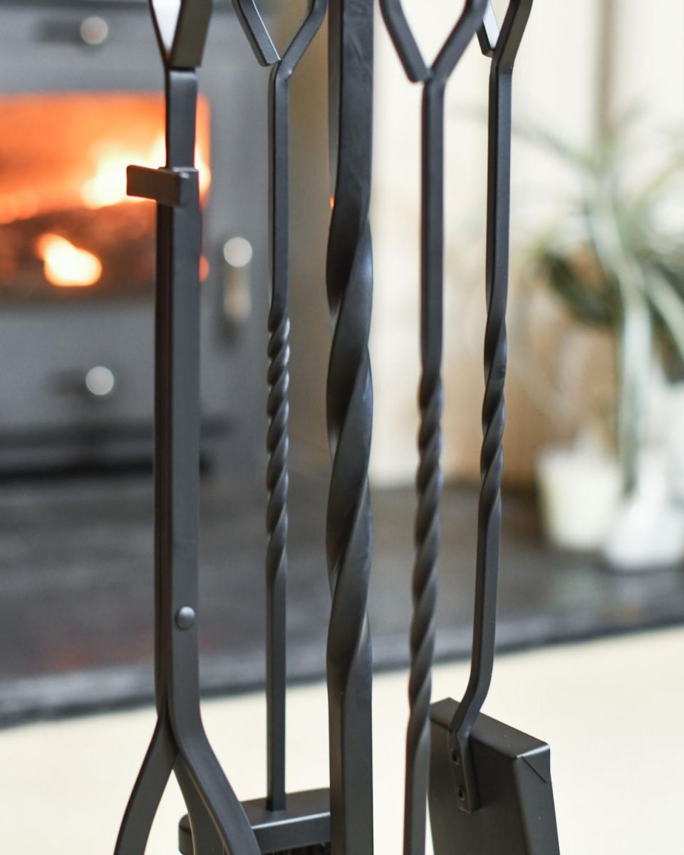 Close Up Of Traditional Loop Handle "Spiral" Companion Set Spiral Design