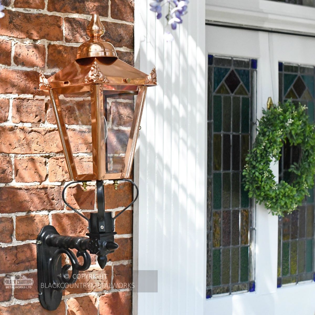 Traditional Porch lantern on royal bracket Traditional Porch lantern on royal bracket