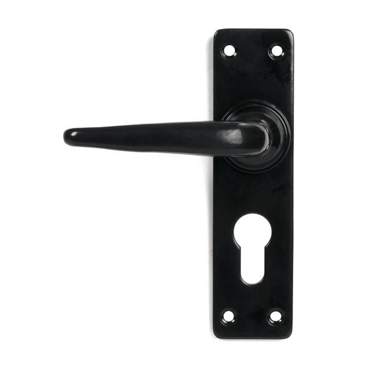 Left Hand Traditional Smooth Black Lever Euro Lock Door Handle