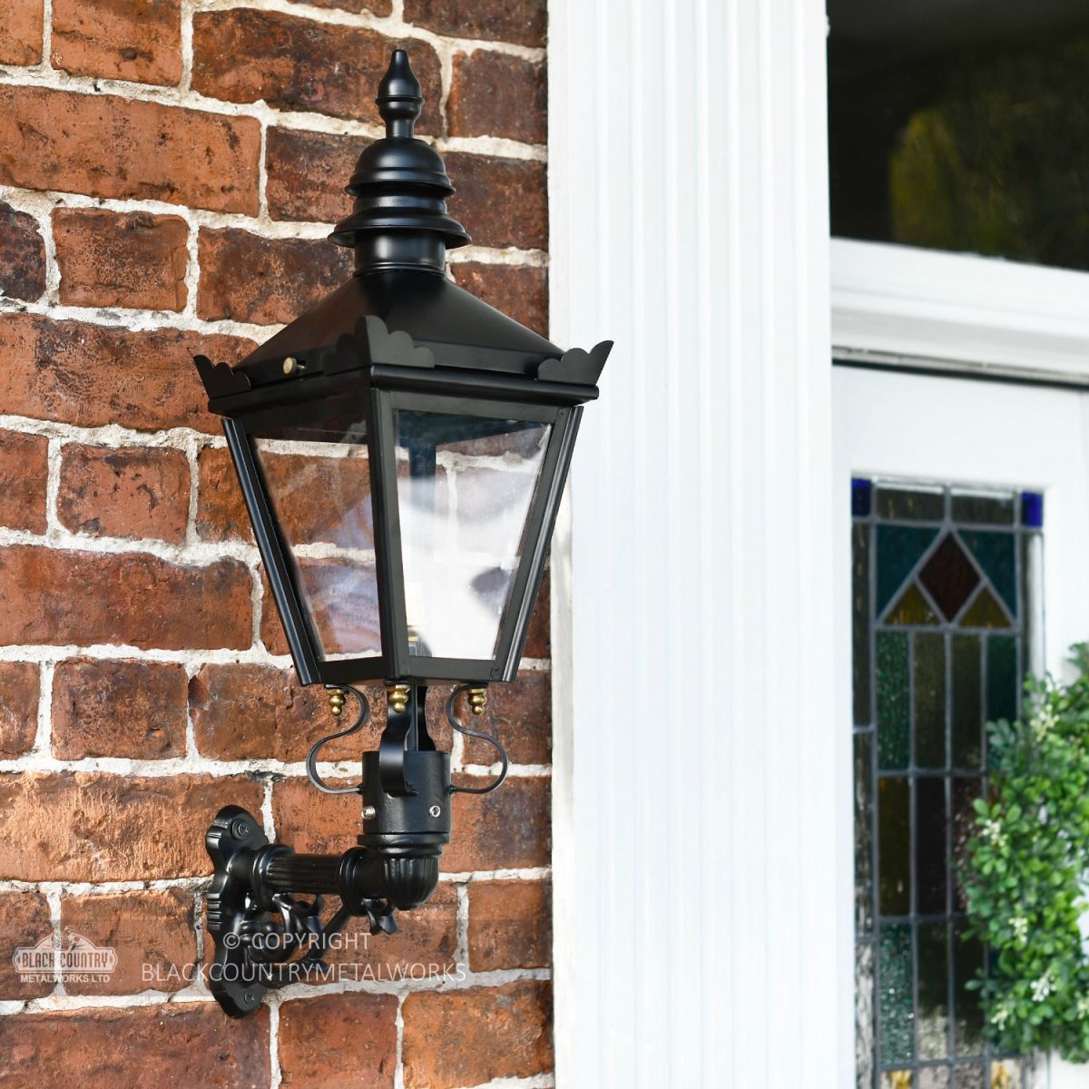 Traditional Victorian style Wall Lantern with ornate bracket