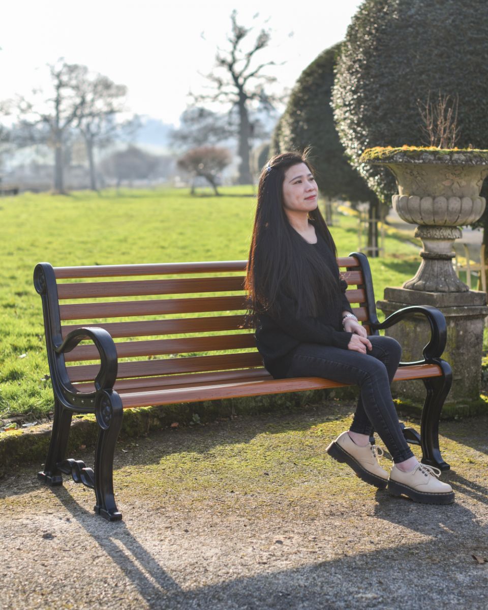 Scale Of The Wood & Wrought Iron Garden Bench