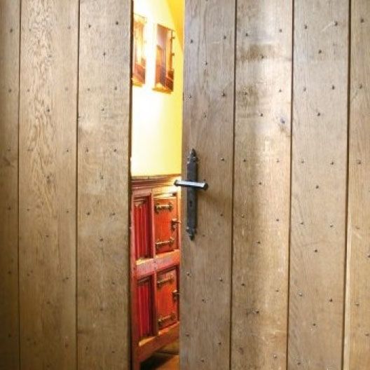 "Trieste" Tudor Lever Lock In Situ