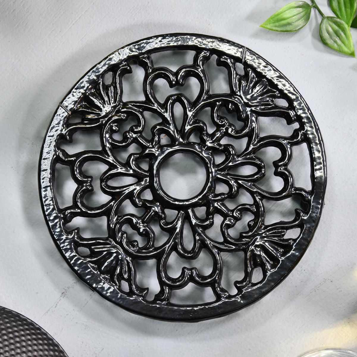 Heavy Duty Cast Iron Round Trivet Finished in Black 