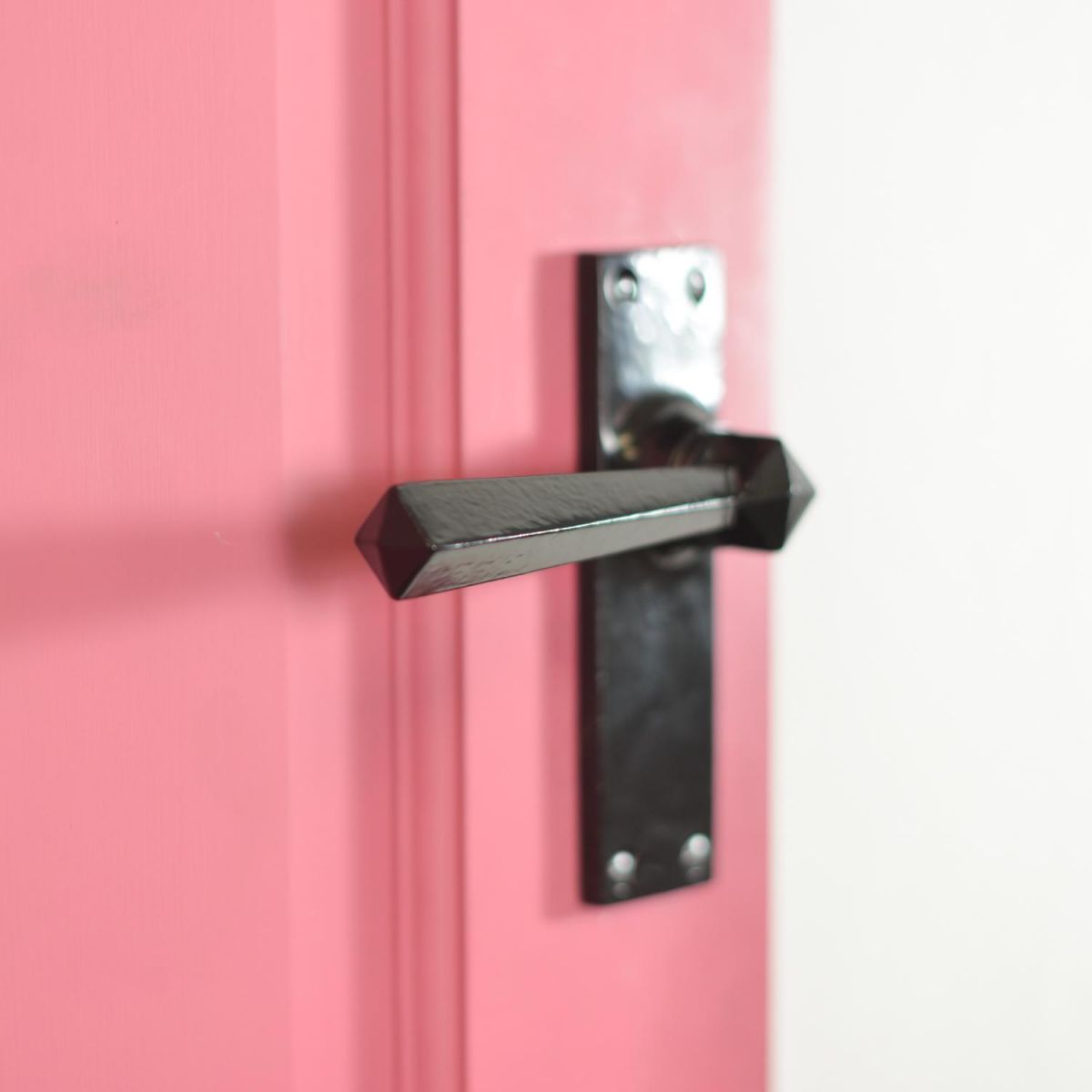 "Peregrine" Lever Latch Set 