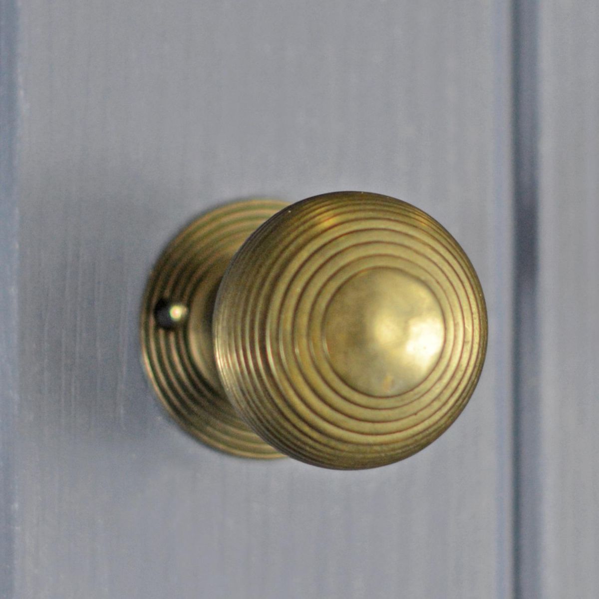 Antique Brass Beehive Door Knob Set 