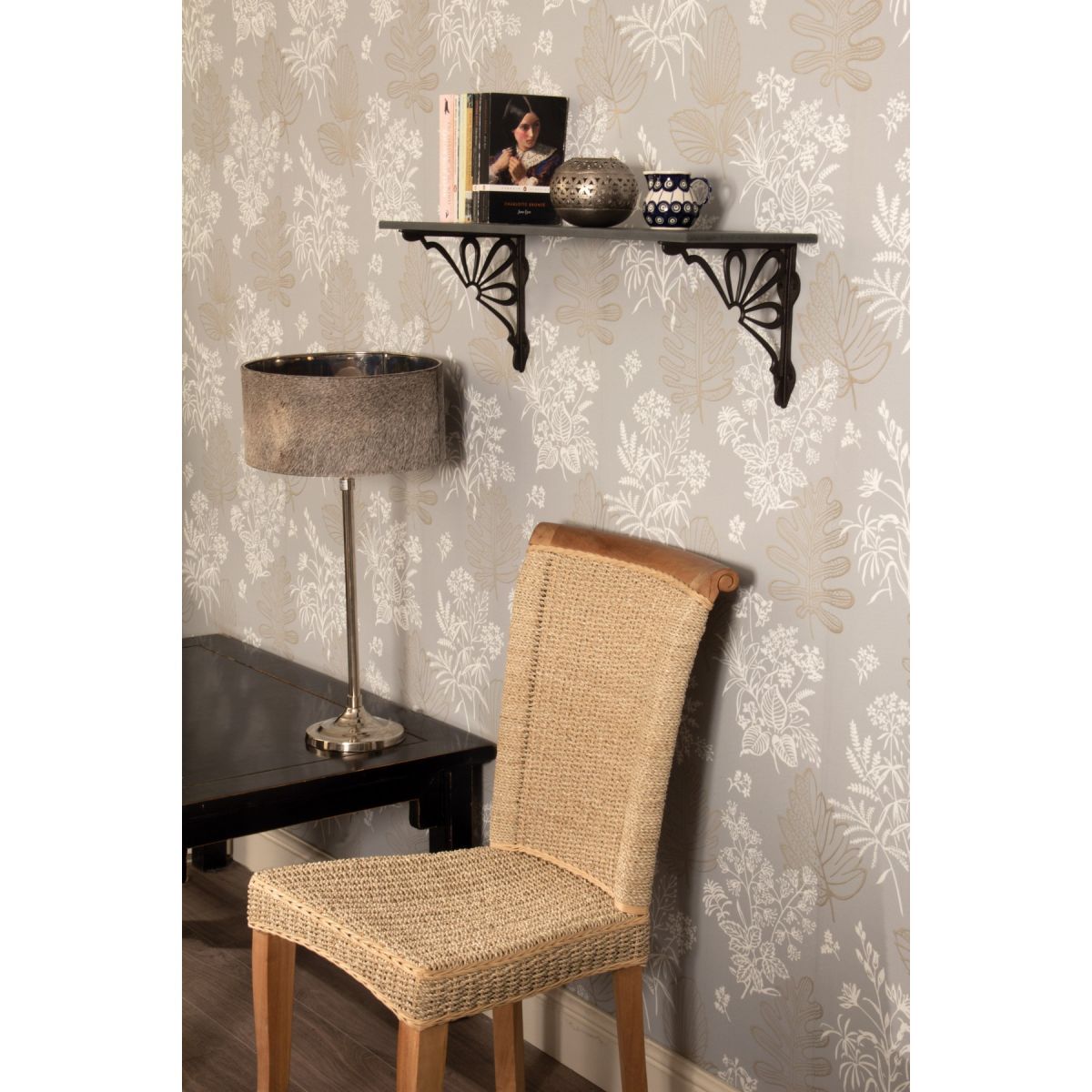 Flower Shelf Bracket - Book Shelf in Living Room  Flower Shelf Bracket - Book Shelf in Living Room