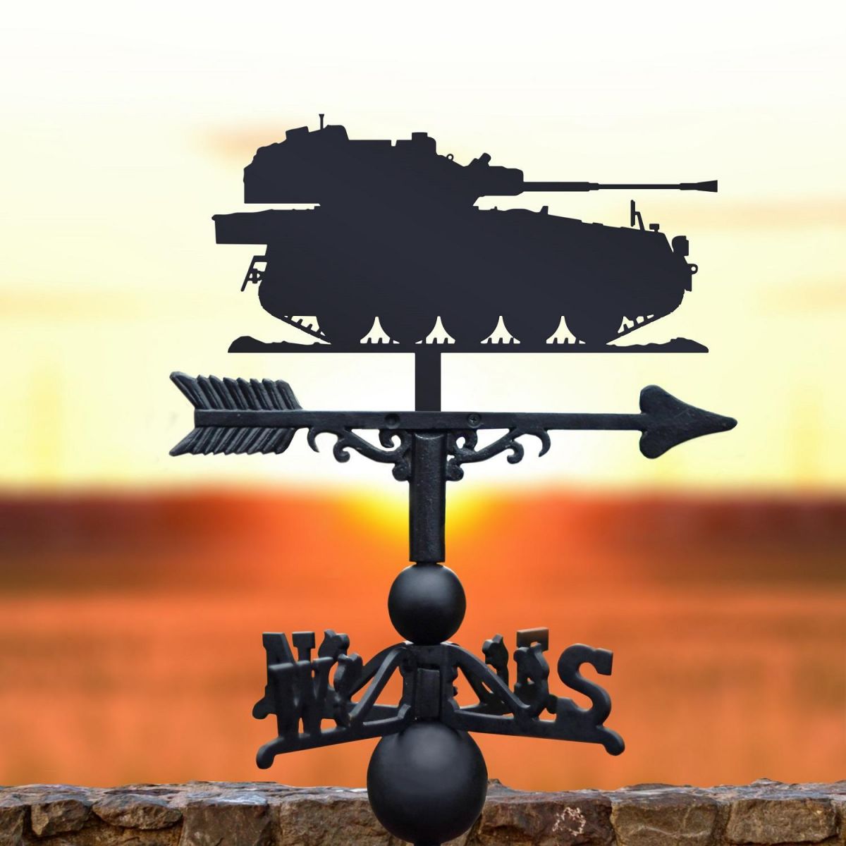 Scimitar Military Vehicle in Black 