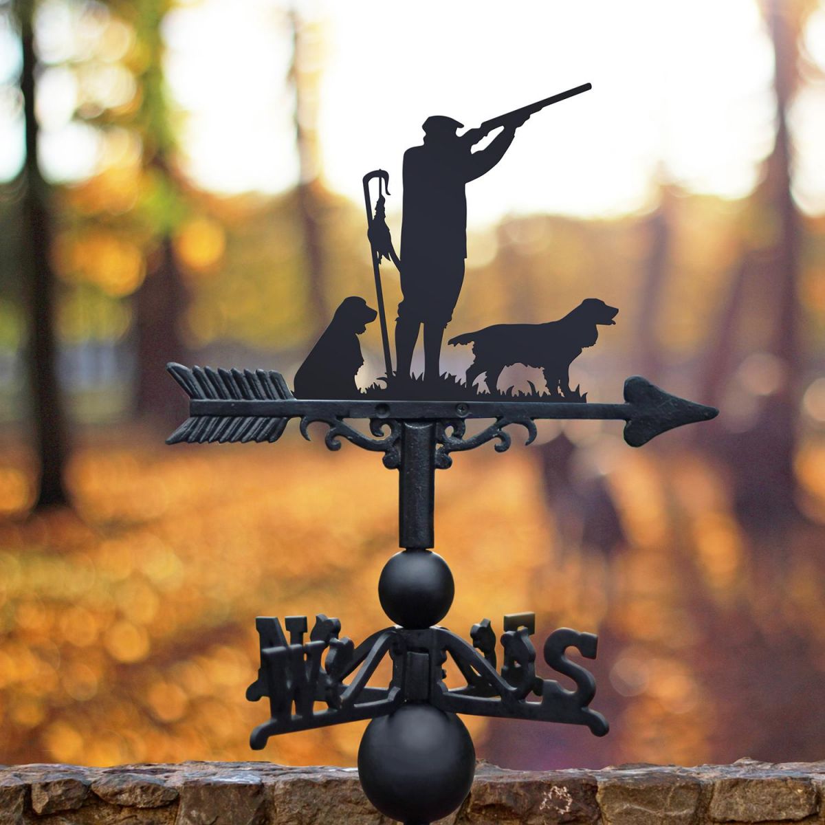 Game Season "Springer Spaniel" Weathervane in the Garden