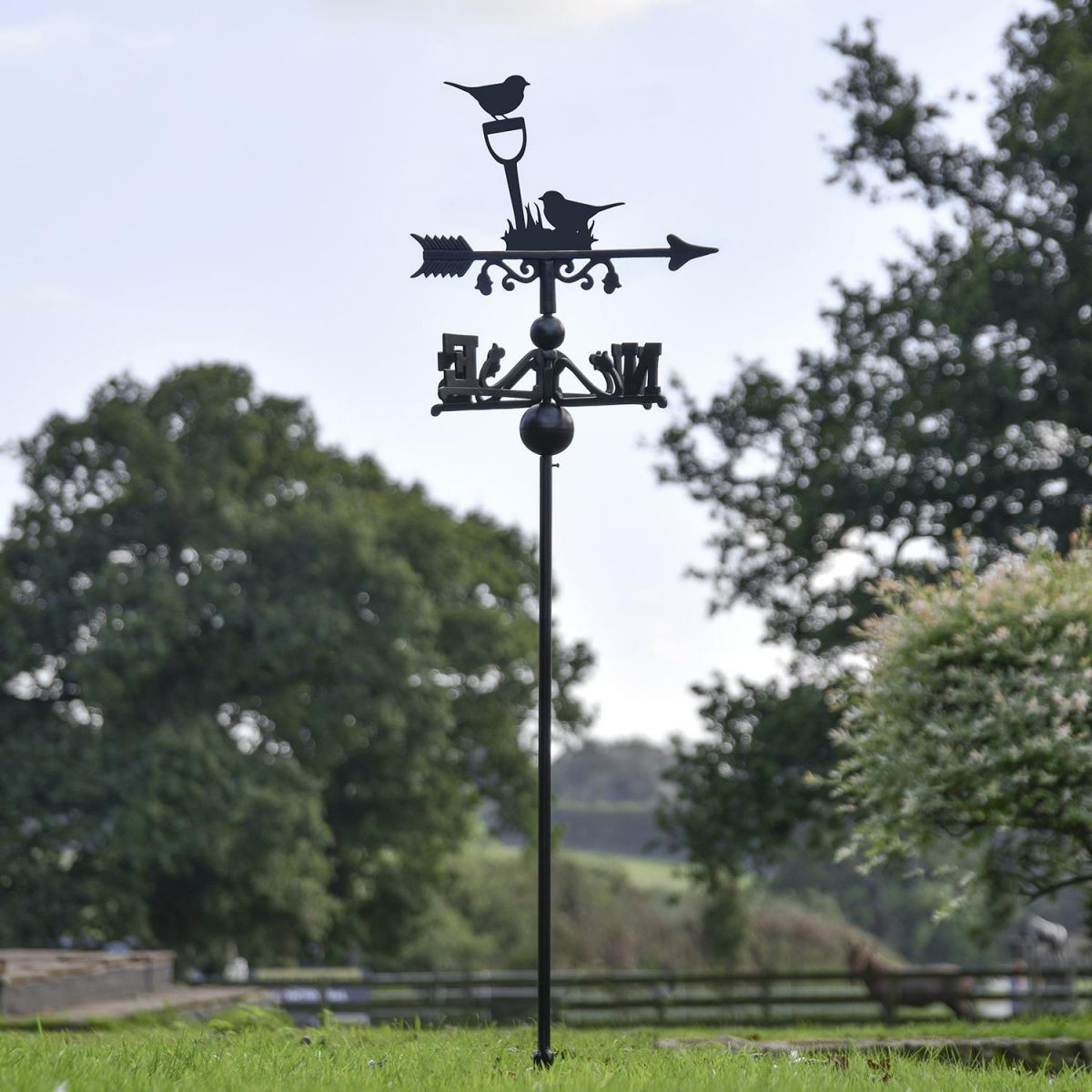 Pair of Robins Free Standing Weathervane in Use in the Garden Pair of Robins Free Standing Weathervane in Use in the Garden