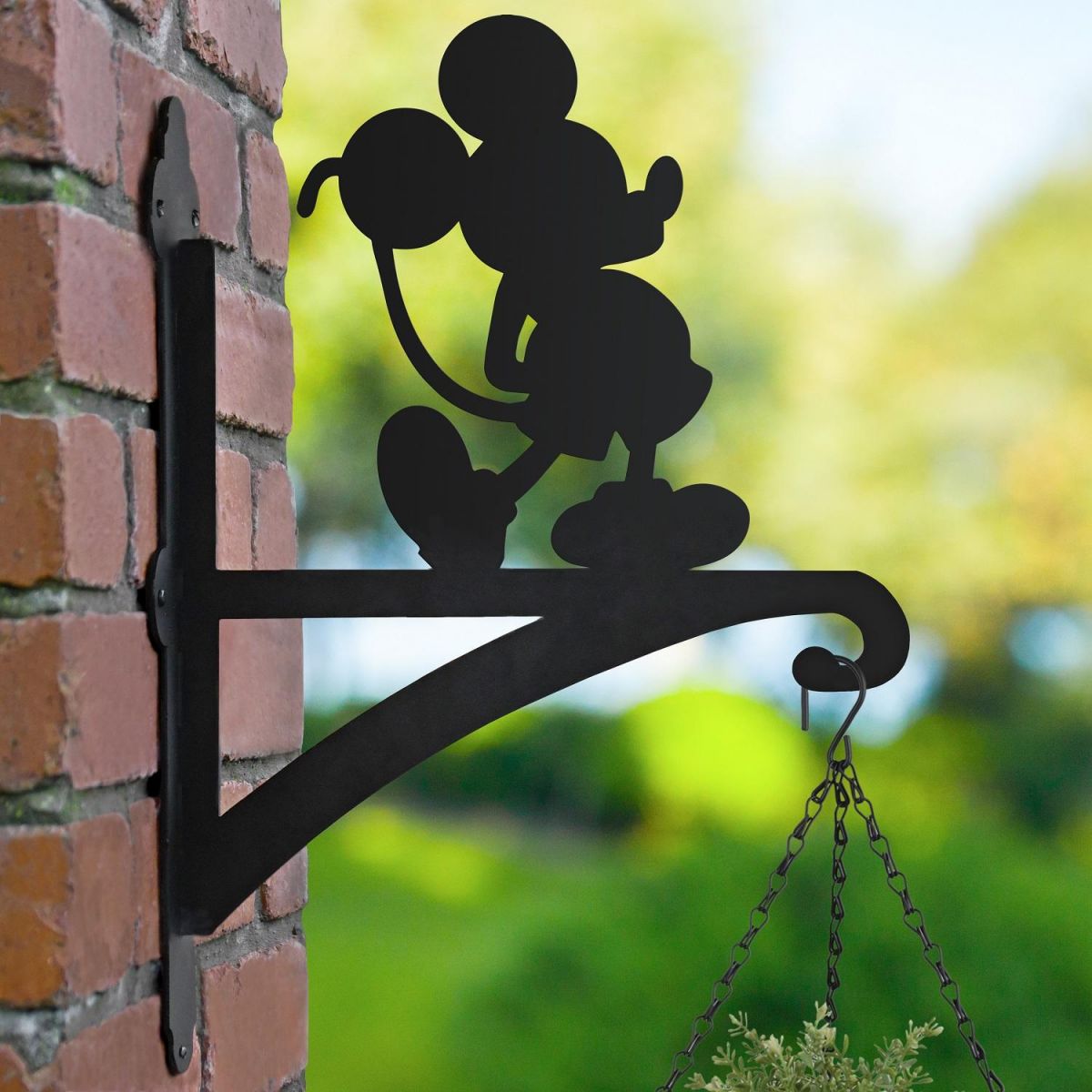 Mouse Design Basket in Garden Setting  Mouse Design Basket in Garden Setting