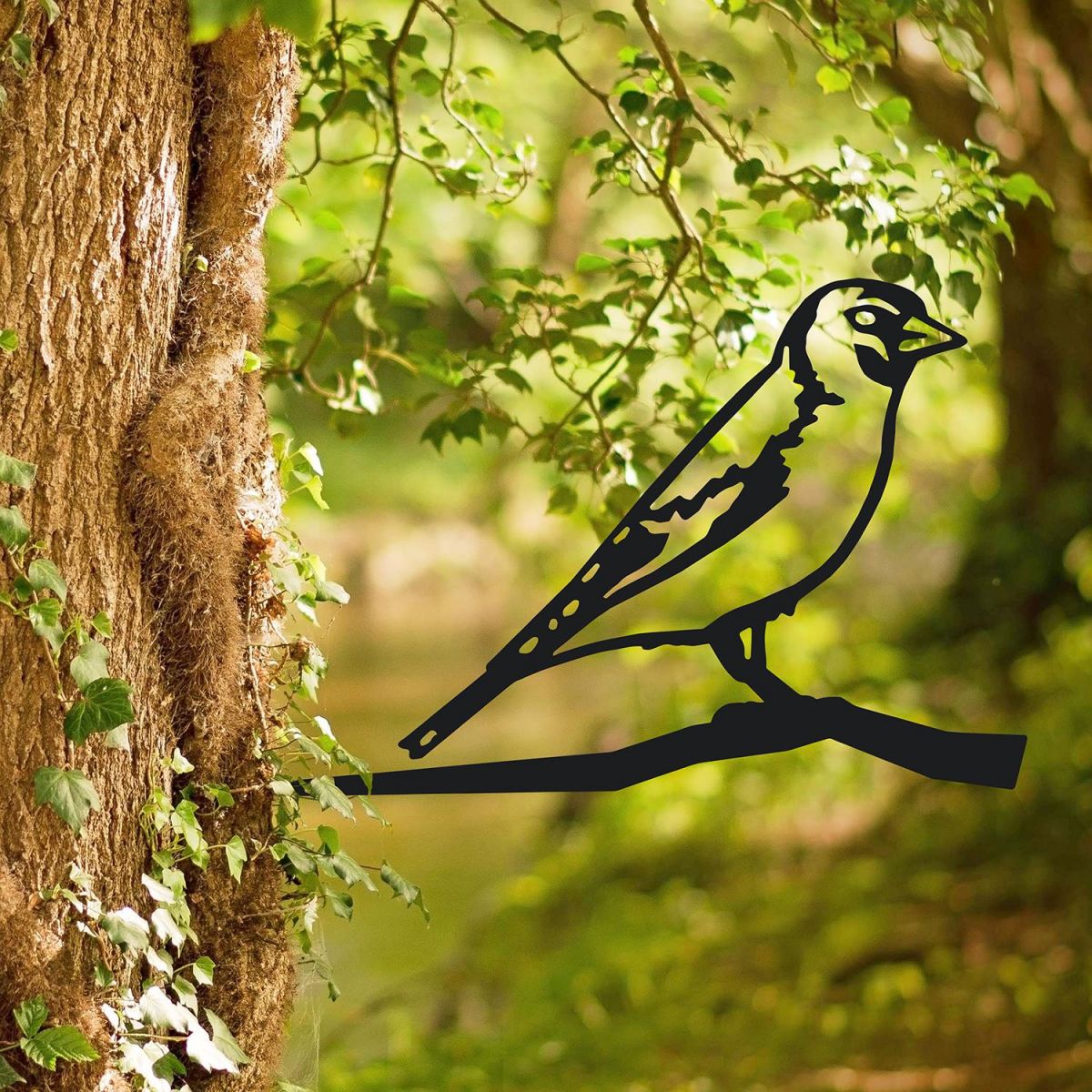 Goldfinch Tree Spike in Use on a Tree