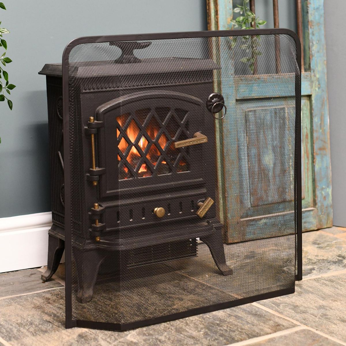 Black Fireplace spark guard