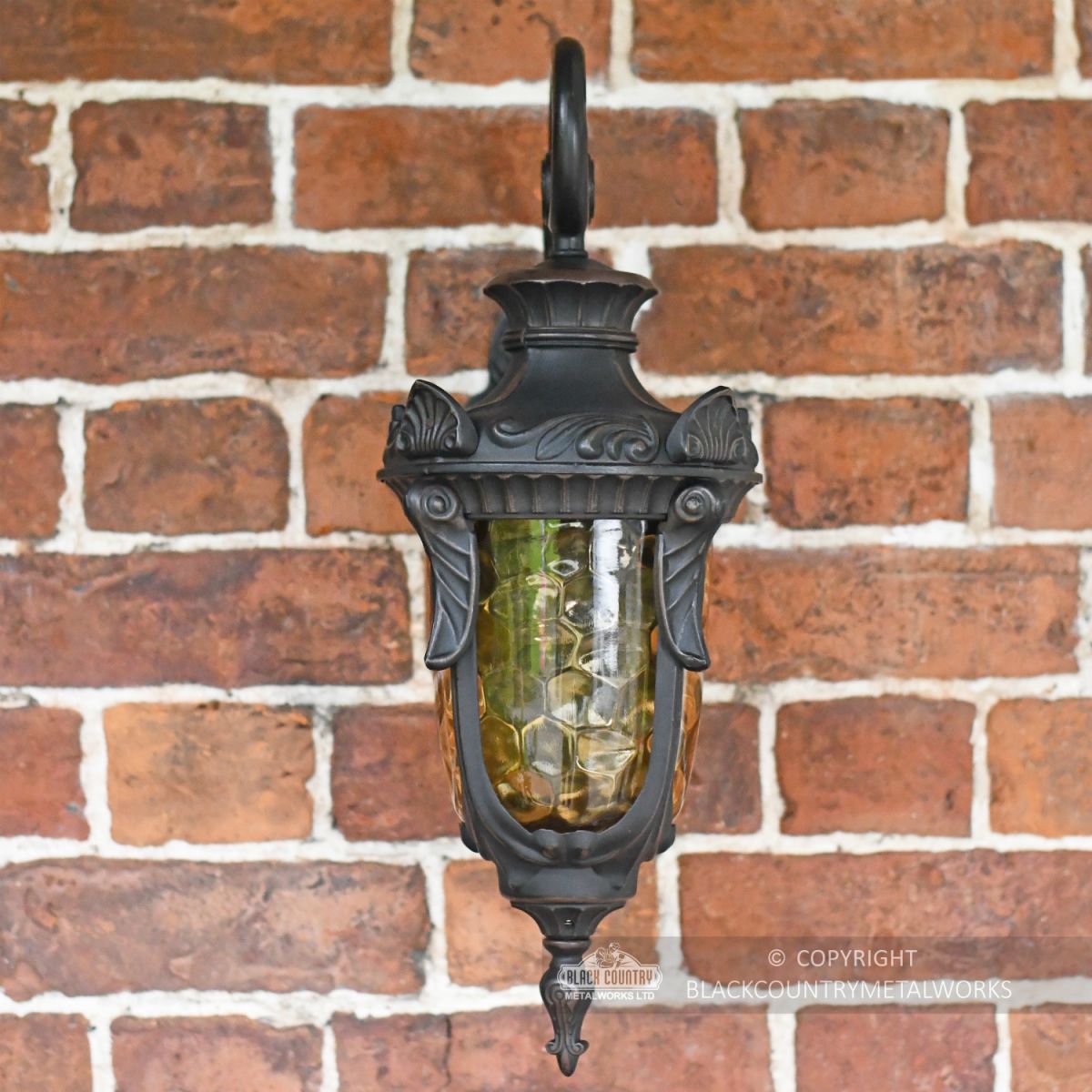"Pennsylvania" Antique Bronze Ornate Large Top Fix Lantern "Pennsylvania" Antique Bronze Ornate Large Top Fix Lantern