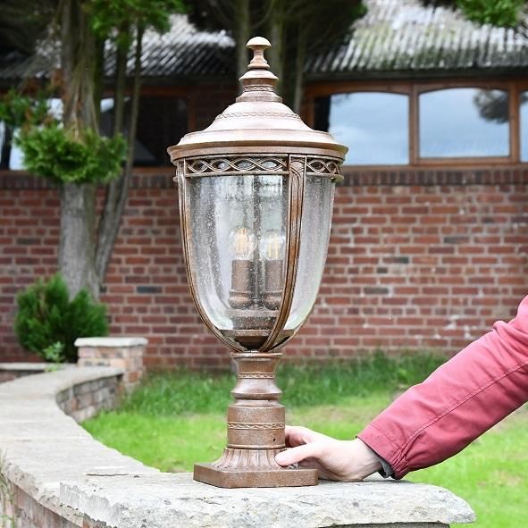 Traditional Bronze Pillar Light Traditional Bronze Pillar Light