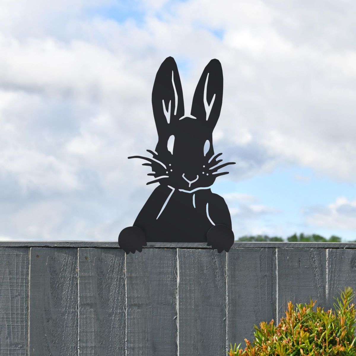 Fence Topper with Mr. Rabbit Design 
