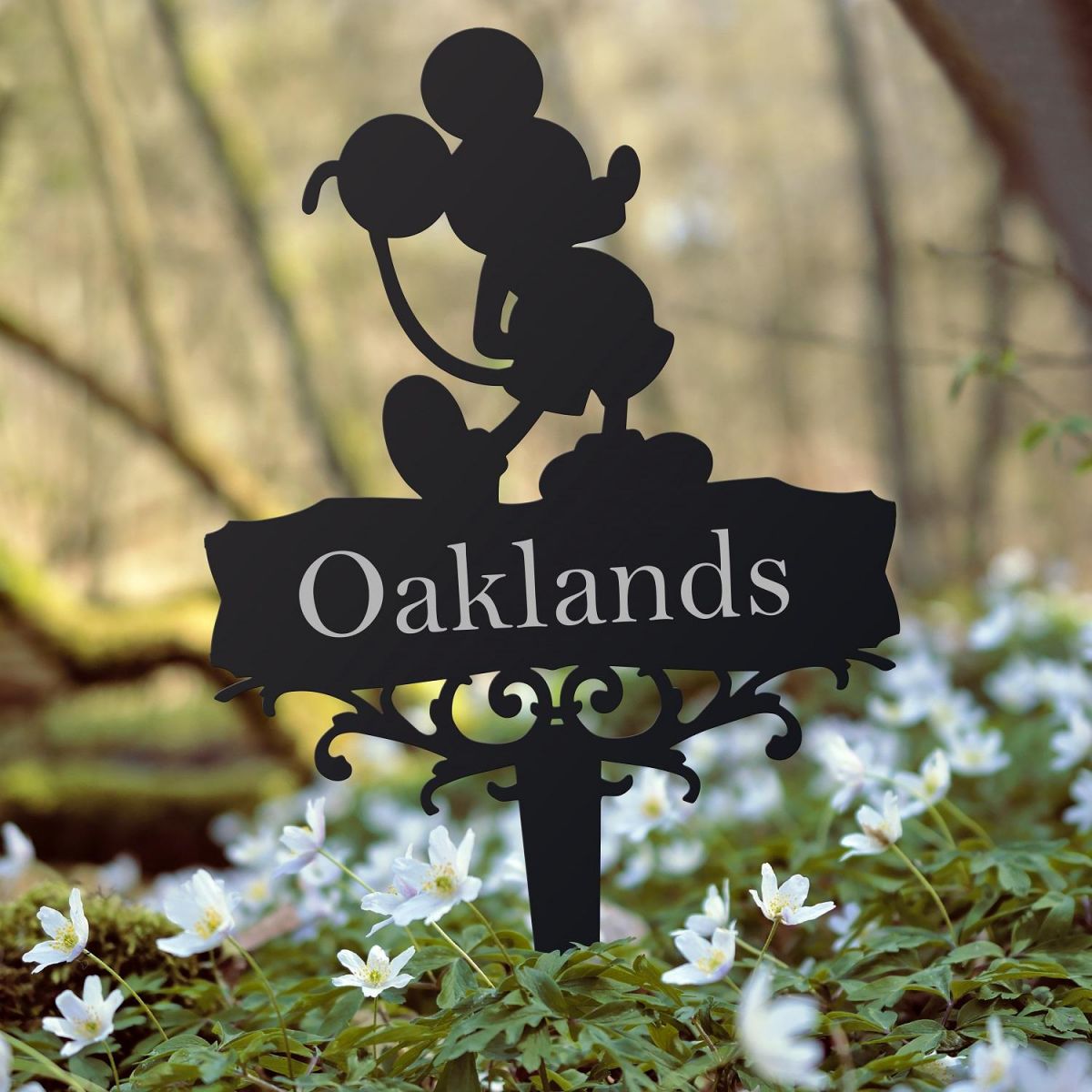 Mouse Memorial Ground Spike 