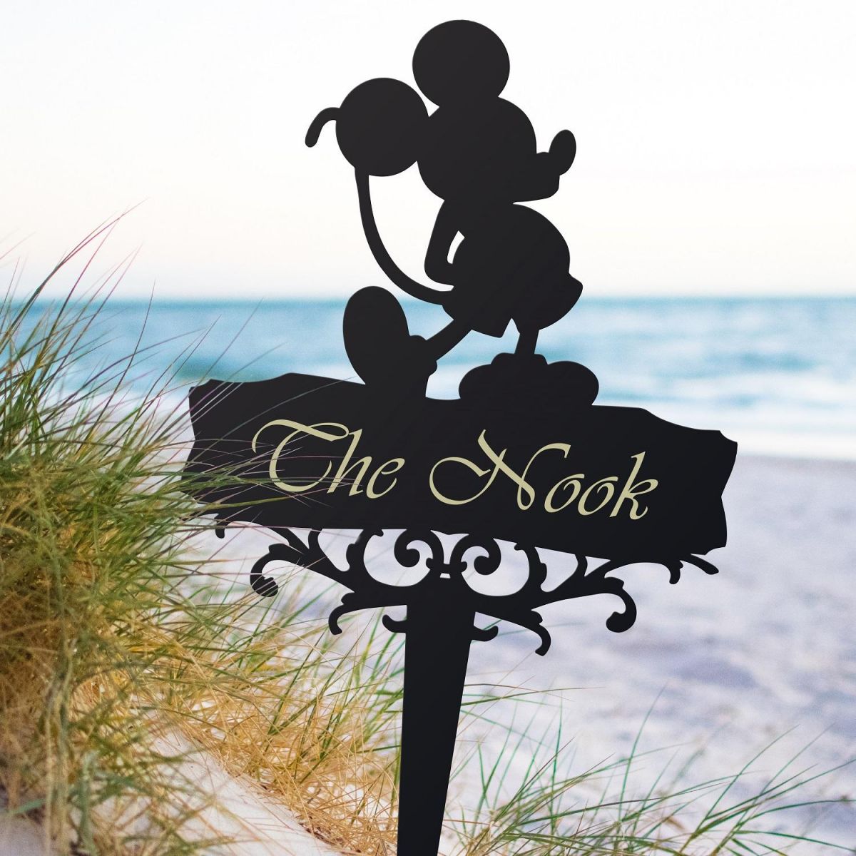 Mouse Memorial Ground Spike 