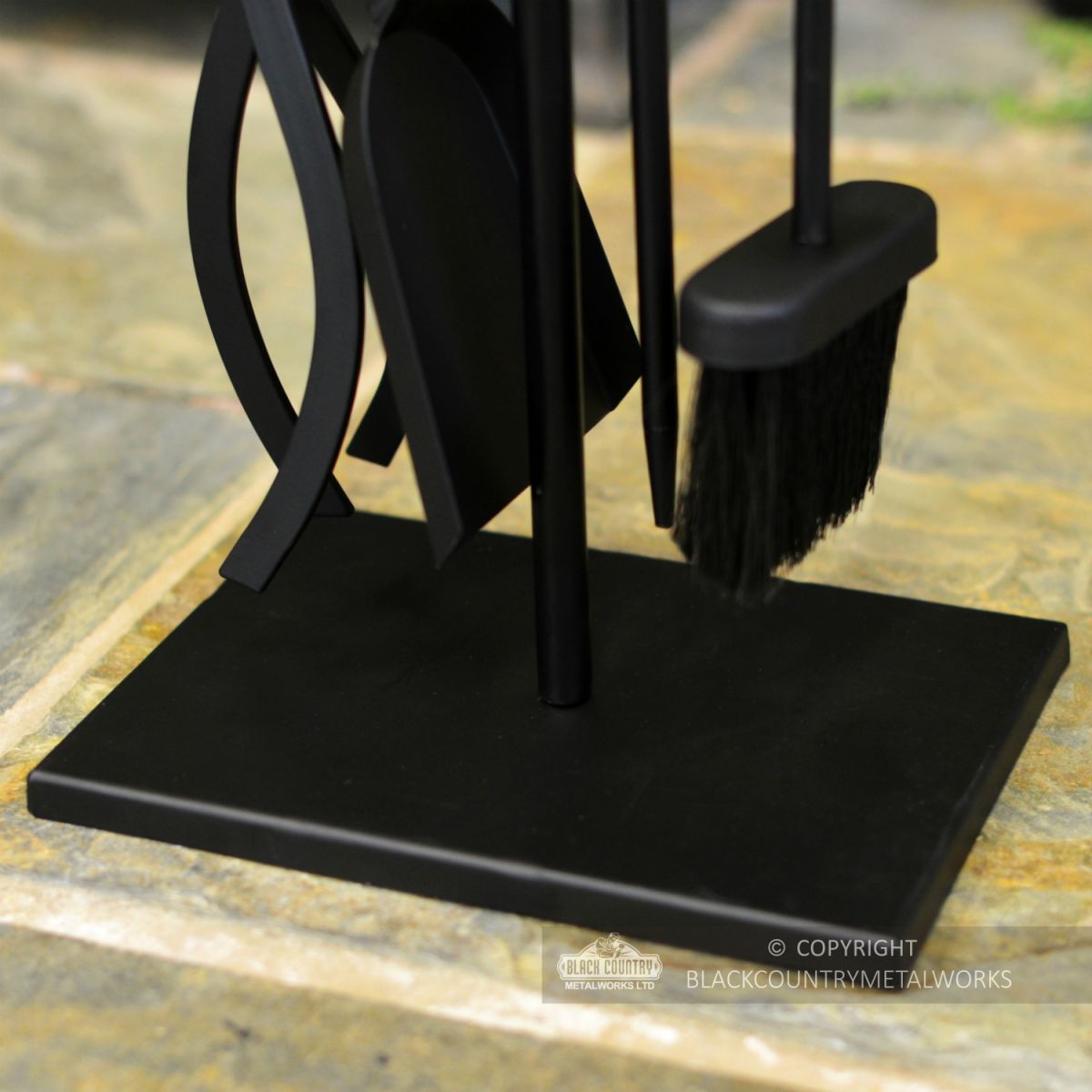 Close-up of the Rectangular Base on the Hook End Companion Set